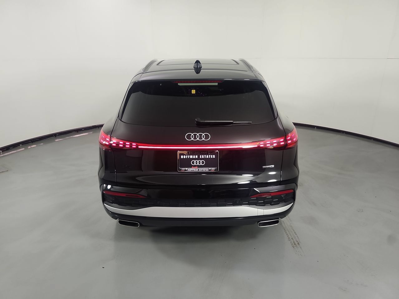 Used 2025 Audi Q5 Premium w/ Convenience Package AWD/4WD image 33