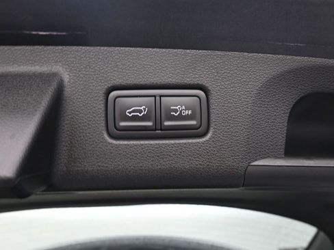 Used 2025 Kia Telluride SX w/ SX Captain's Chair Package image 15