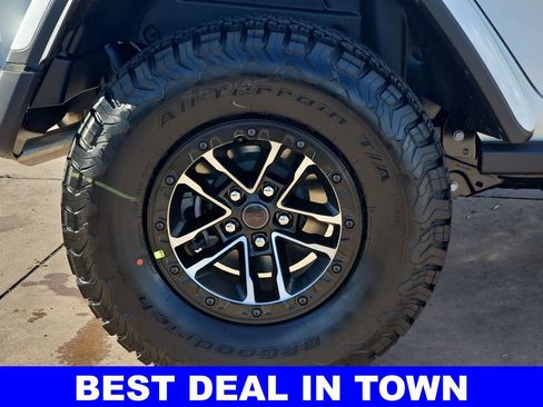 New 2026 Jeep Wrangler Unlimited Rubicon AWD/4WD image 37