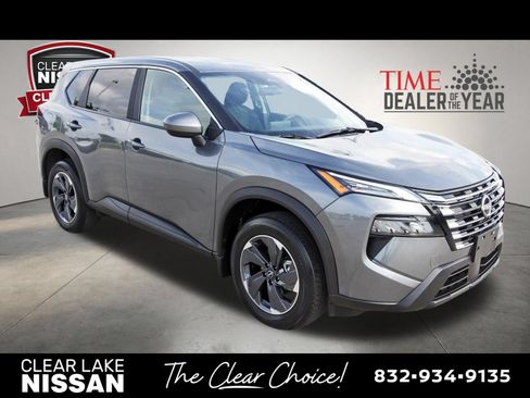 Certified 2025 Nissan Rogue SV FWD image 9