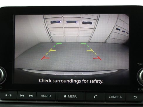Used 2023 Nissan Rogue SV FWD image 13