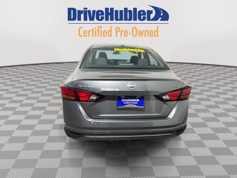 Used 2024 Nissan Altima 2.5 SV image 7