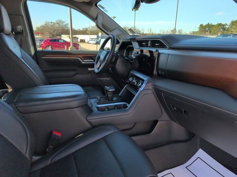 Used 2023 GMC Sierra 1500 Denali w/ Denali Reserve Package image 11
