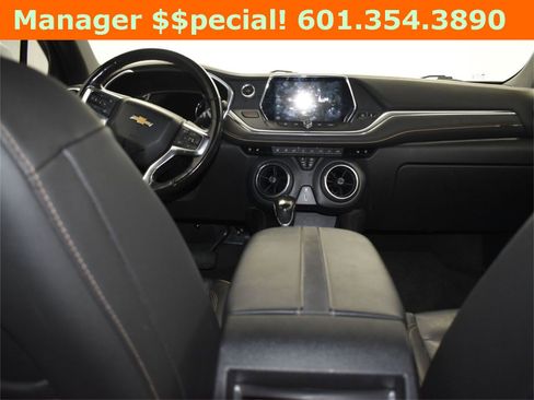 Used 2019 Chevrolet Blazer Premier w/ Driver Confidence II Package image 21