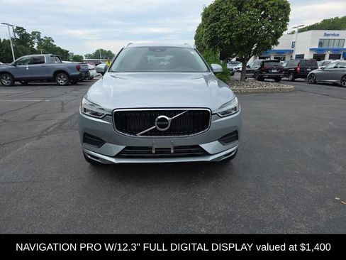 Used 2018 Volvo XC60 T5 Momentum w/ Vision Package AWD/4WD image 2
