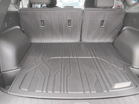 Used 2024 Chevrolet Blazer LT w/ Convenience Package FWD image 29
