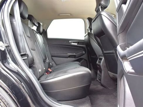 Used 2018 Ford Edge Sport w/ Equipment Group 401A AWD/4WD image 32