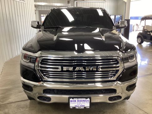Used 2024 RAM 1500 Laramie AWD/4WD image 8