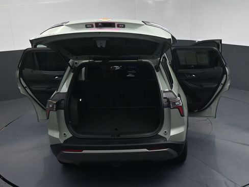 Used 2026 Chevrolet Equinox LT w/ Safety and Technology Package image 23