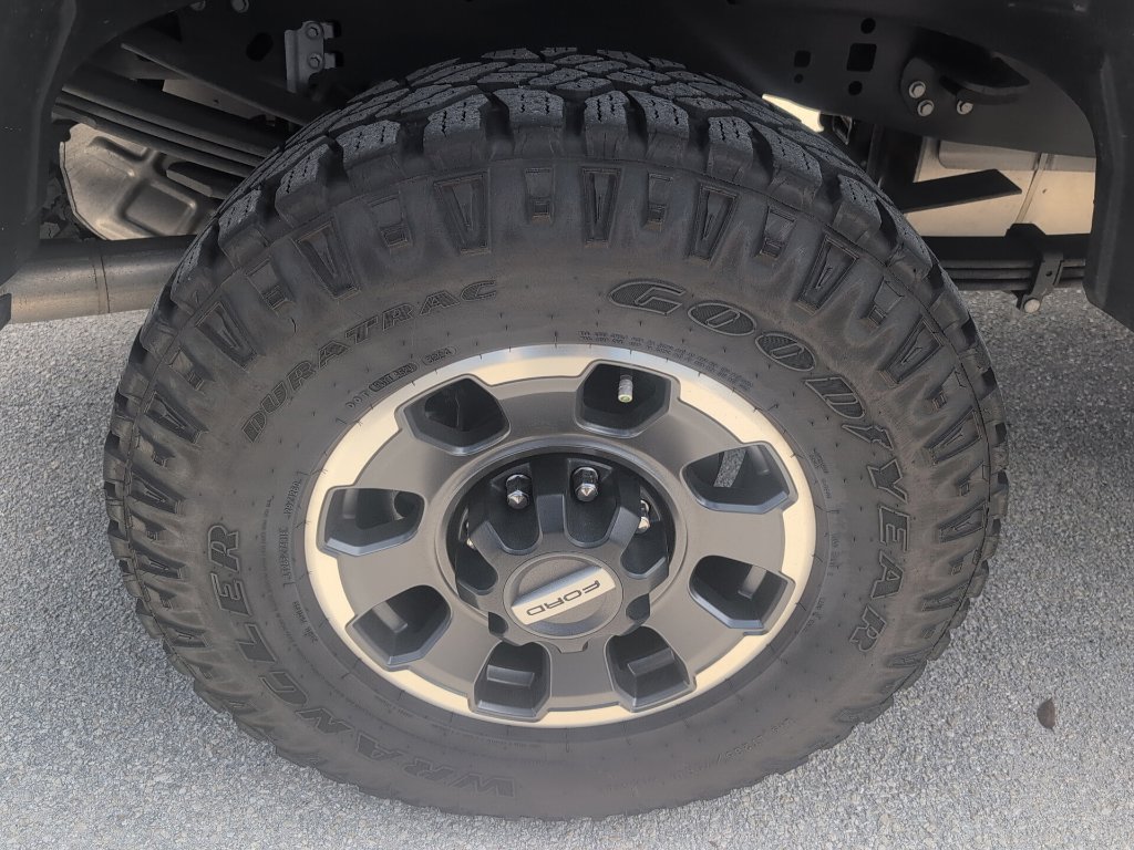 Used 2024 Ford F250 Lariat w/ Lariat Ultimate Package AWD/4WD image 14