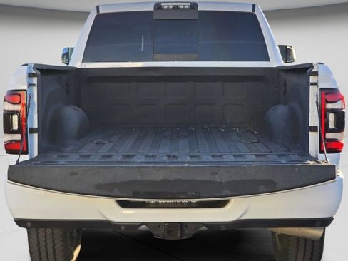 Used 2020 RAM 3500 Laramie image 29