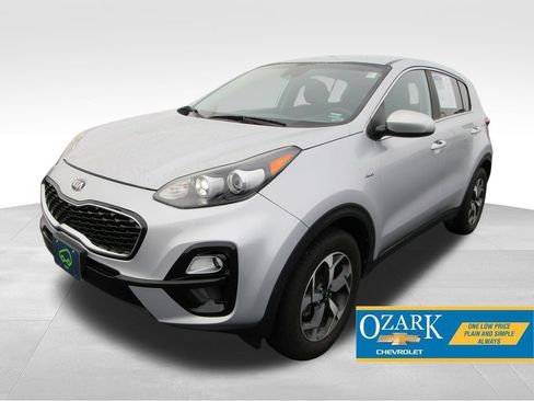 Used 2020 Kia Sportage LX AWD/4WD image 1