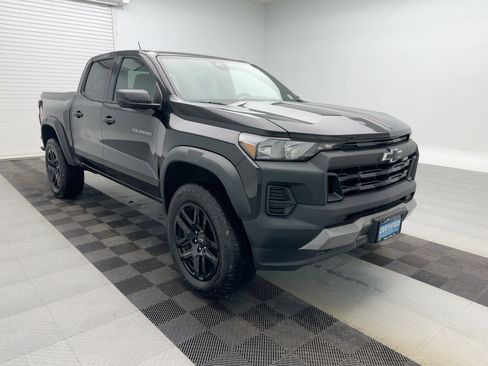 Certified 2023 Chevrolet Colorado Trail Boss image 7