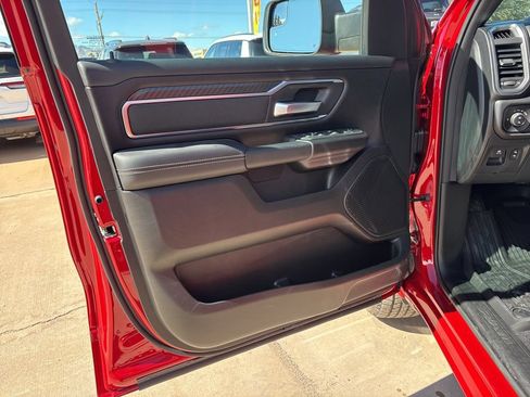 New 2026 RAM 1500 Big Horn AWD/4WD image 13