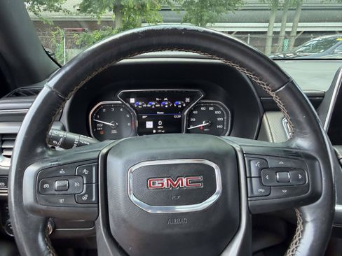 Used 2021 GMC Yukon XL AT4 w/ Rear Media and Nav Package AWD/4WD image 30