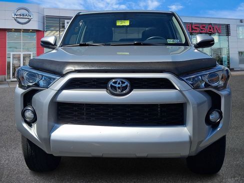 Used 2014 Toyota 4Runner SR5 Premium AWD/4WD image 2