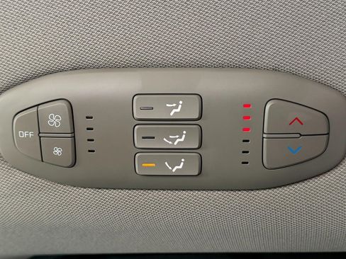 Used 2016 Kia Sedona LX w/ Option Group 020 image 31