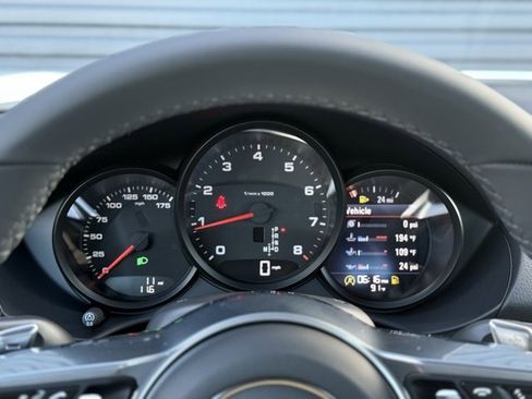 New 2025 Porsche 718 Cayman image 17