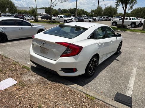 Used 2018 Honda Civic LX image 5