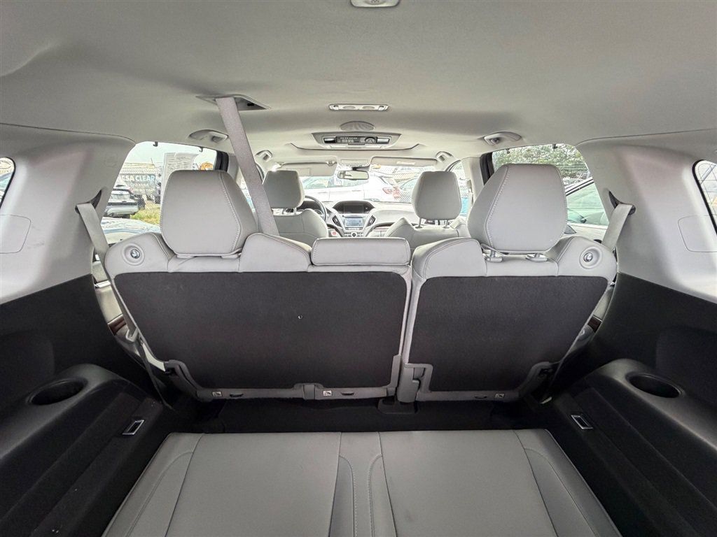 Used 2015 Acura MDX w/ Tech & Entertainment Pkg AWD/4WD image 9