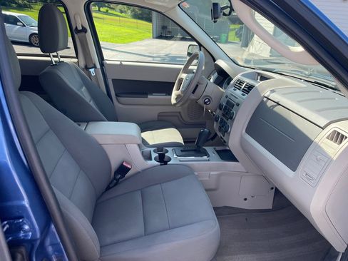 Used 2009 Ford Escape XLT FWD image 21