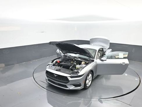 New 2026 Ford Mustang Premium image 36