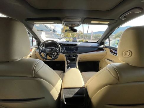 Used 2019 Cadillac XT5 Luxury image 14