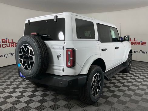New 2026 Ford Bronco Outer Banks AWD/4WD image 3