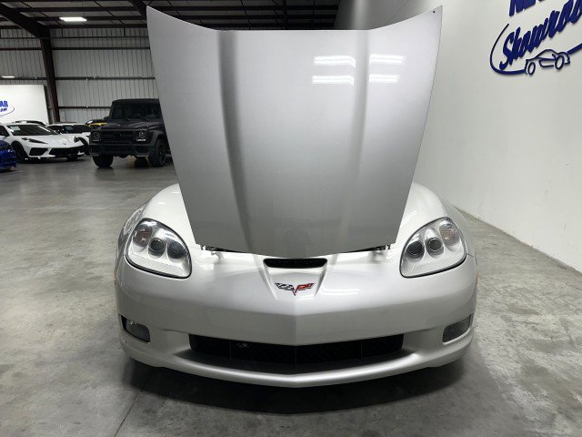 Used 2008 Chevrolet Corvette Z06 w/ Preferred Equipment Group RWD image 17