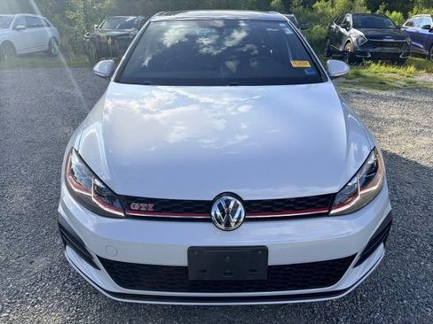 Used 2019 Volkswagen GTI SE FWD image 2