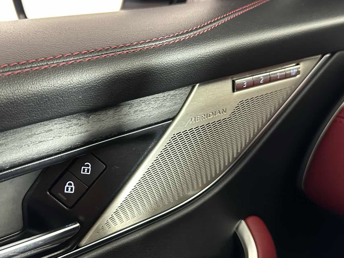 Used 2023 Jaguar F-PACE R-Dynamic S AWD/4WD image 43