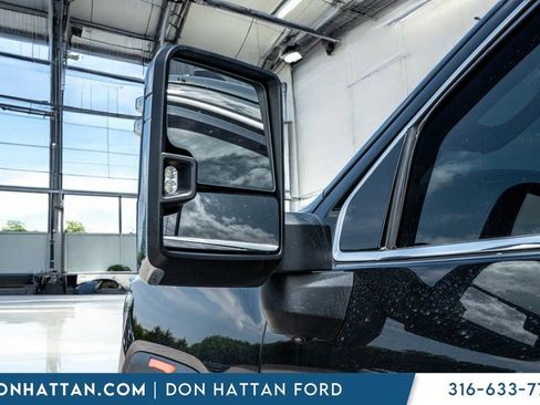 Used 2024 GMC Sierra 3500 Denali Ultimate AWD/4WD image 29