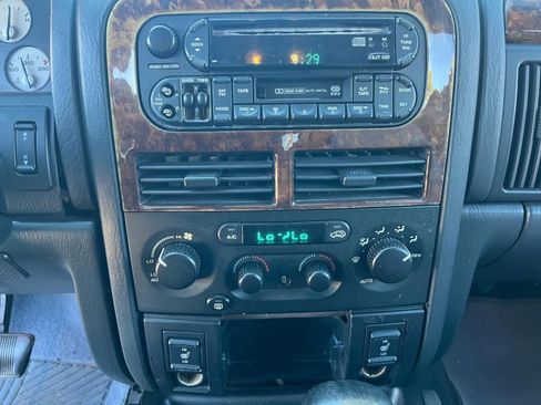 Used 2002 Jeep Grand Cherokee Overland image 13