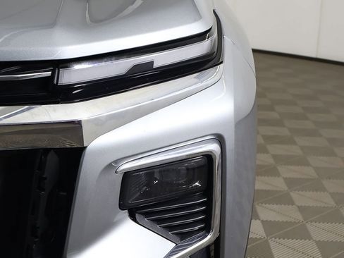 Used 2026 Chevrolet Traverse LT w/ Driver Confidence Package image 14