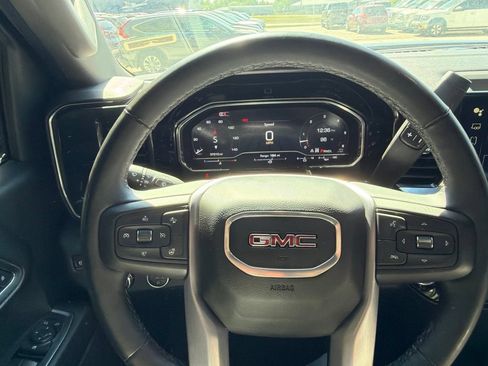 Used 2024 GMC Sierra 1500 Elevation w/ LPO, Elevation Black Package AWD/4WD image 18