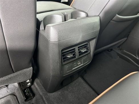 Certified 2023 GMC Canyon AT4 image 20