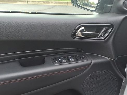 Certified 2025 Dodge Durango R/T AWD/4WD image 9