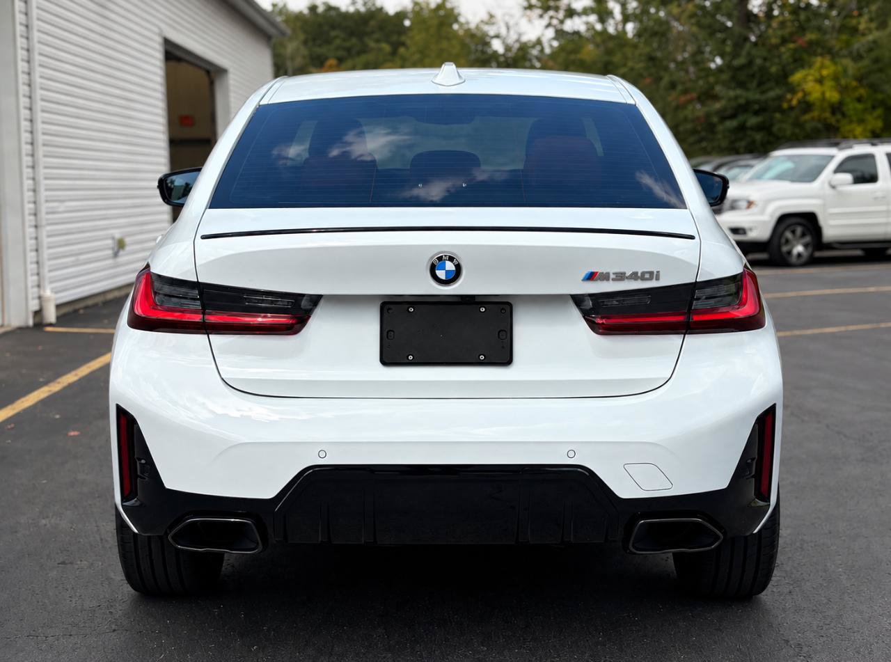 Used 2026 BMW M340i w/ Premium Package RWD image 8