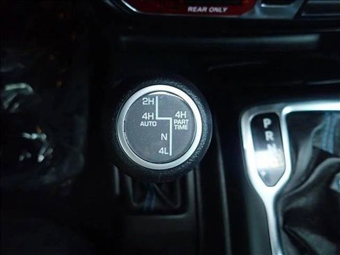 Used 2023 Jeep Wrangler Unlimited Rubicon 4xe w/ Cold Weather Group AWD/4WD image 22