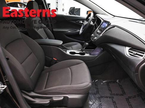 Used 2020 Chevrolet Malibu LS FWD image 24