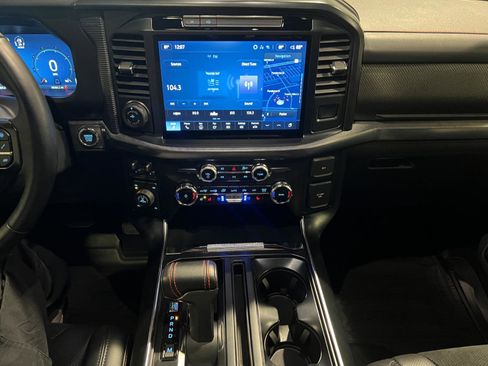 Used 2025 Ford F150 Raptor image 16