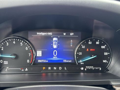 Used 2023 Ford Explorer Limited w/ Class IV Trailer Tow Package image 15