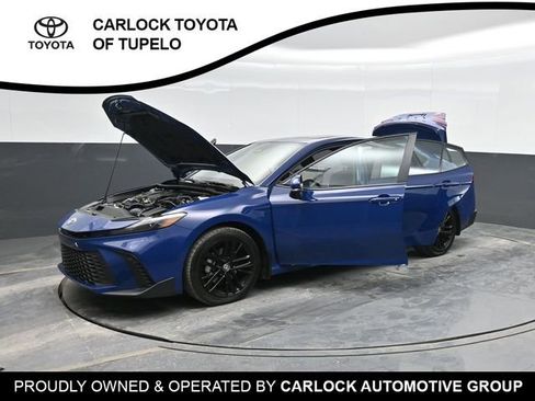 Used 2025 Toyota Camry SE image 51