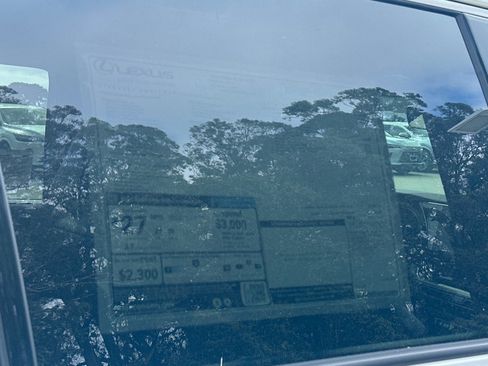 New 2026 Lexus TX 500h AWD image 26