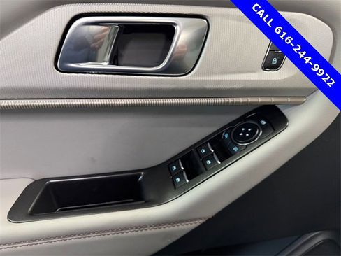 Used 2026 Ford Explorer Active w/ Active Comfort Package image 24