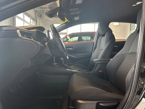 Used 2022 Toyota Corolla SE image 8