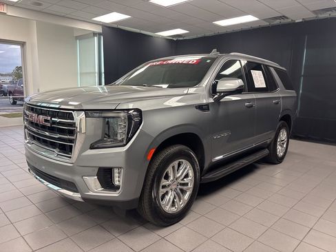 Used 2023 GMC Yukon SLT w/ SLT Premium Package AWD/4WD image 10