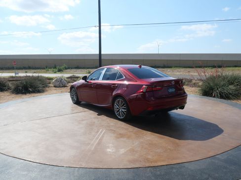 Used 2015 Lexus IS 250 AWD image 4