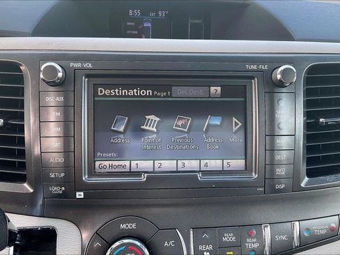 Used 2013 Toyota Sienna XLE w/ Premium Pkg FWD image 35