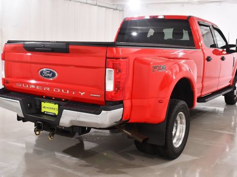 Used 2017 Ford F350 XLT AWD/4WD image 12